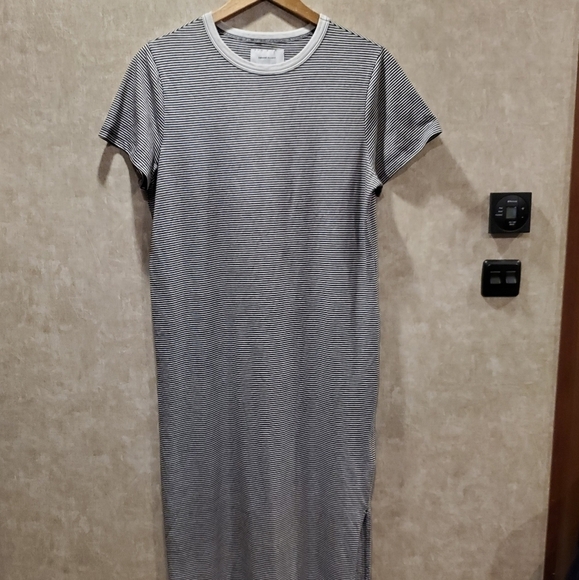 Current/Elliott the Beatnik Striped Maxi T-Shirt Dress - Picture 5 of 9